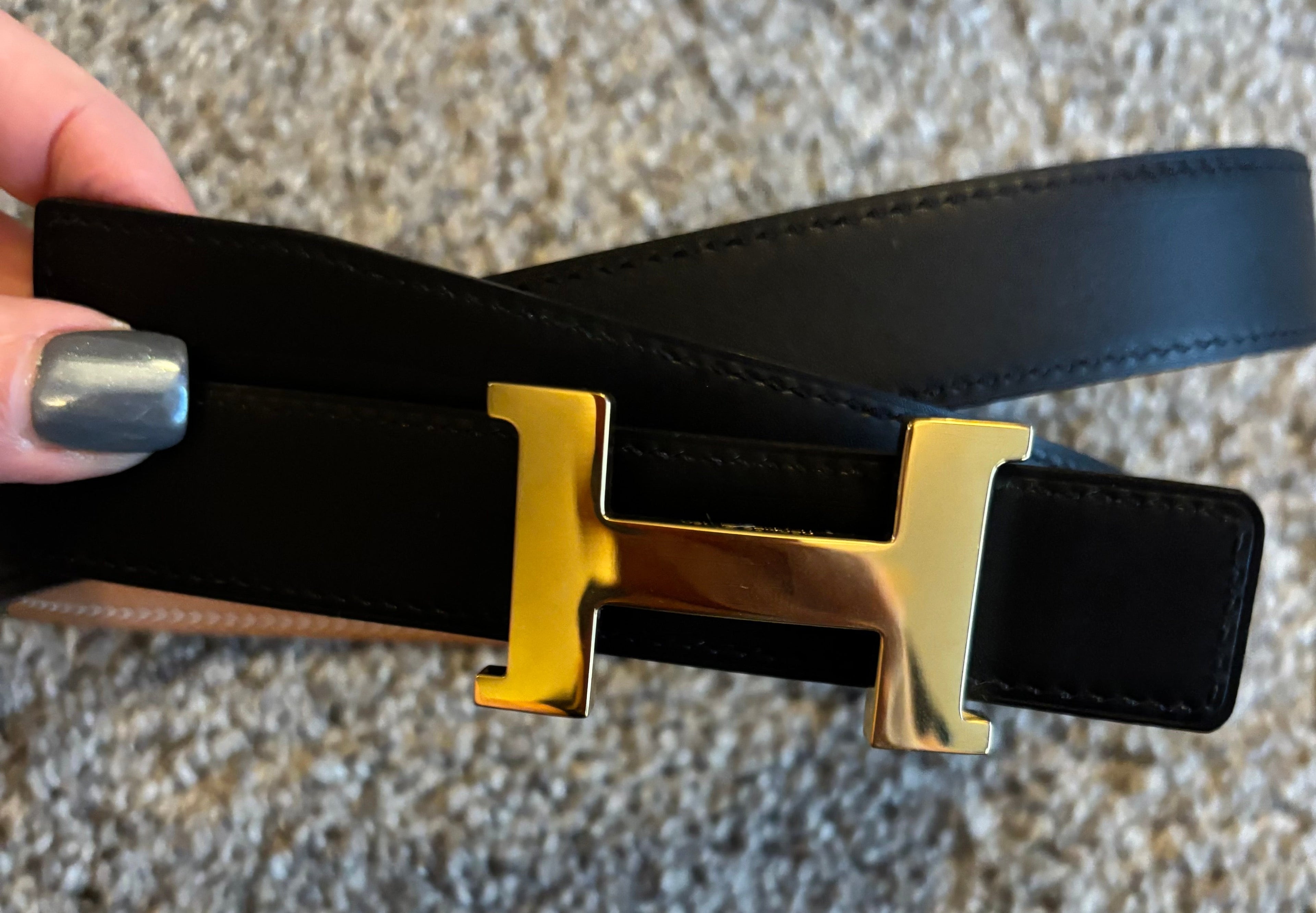 H Hermes Tan/Black Leather Reversible Belt 2637 | Hermès belt